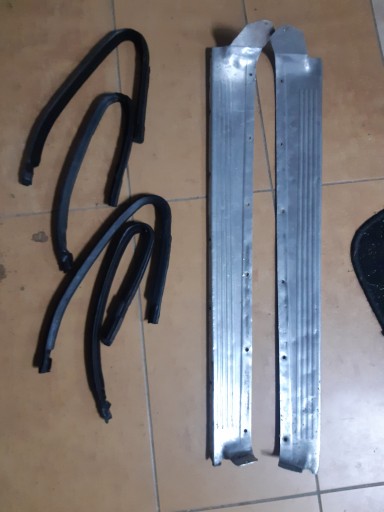 Бічні спідниці Fso Warszawa 223 224