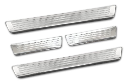 PEUGEOT 2008 II кроссовер 2019 боковые юбки