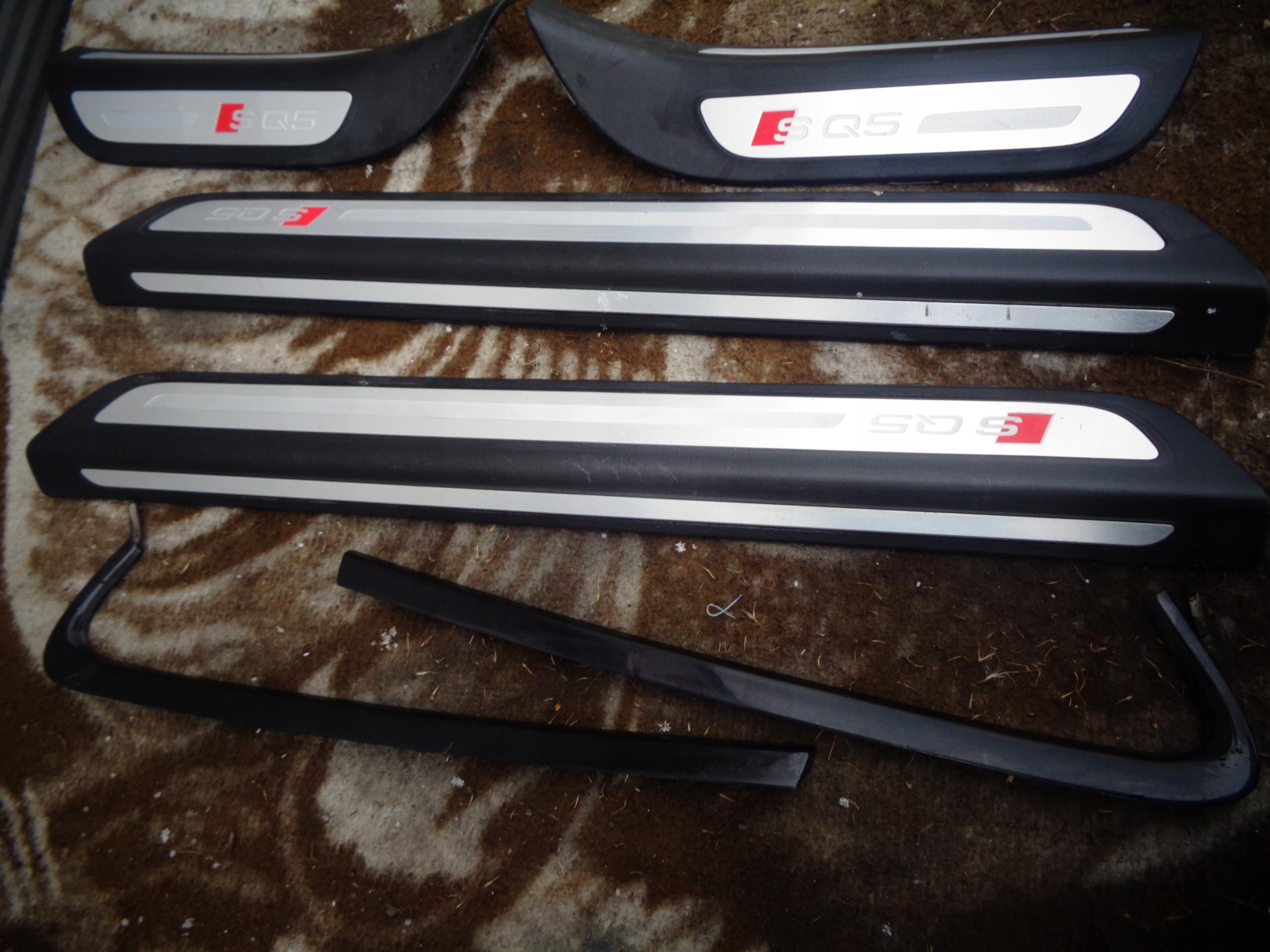 Центральна планка AUDI SQ5 комплект