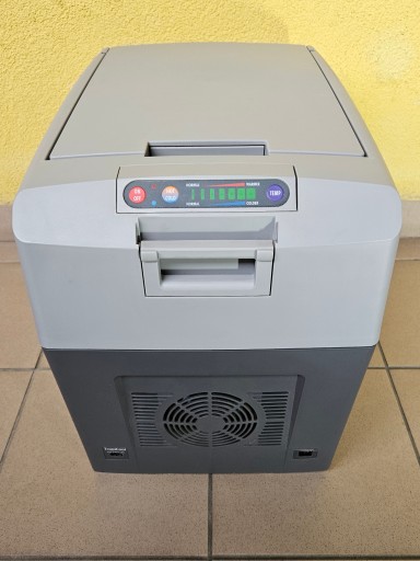 Автомобильный холодильник для путешествий DOMETIC TC35 12 В ~ 24 В ~ 230 В