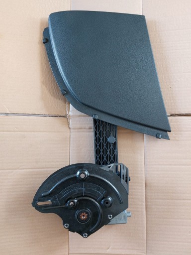 Елерон даху лівий Opel Astra H III Cabrio 13228557