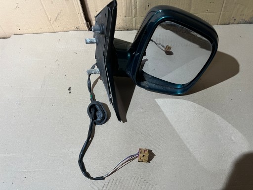 Дзеркало праве 5-контактне lb6w vw t5 2.5 tdi