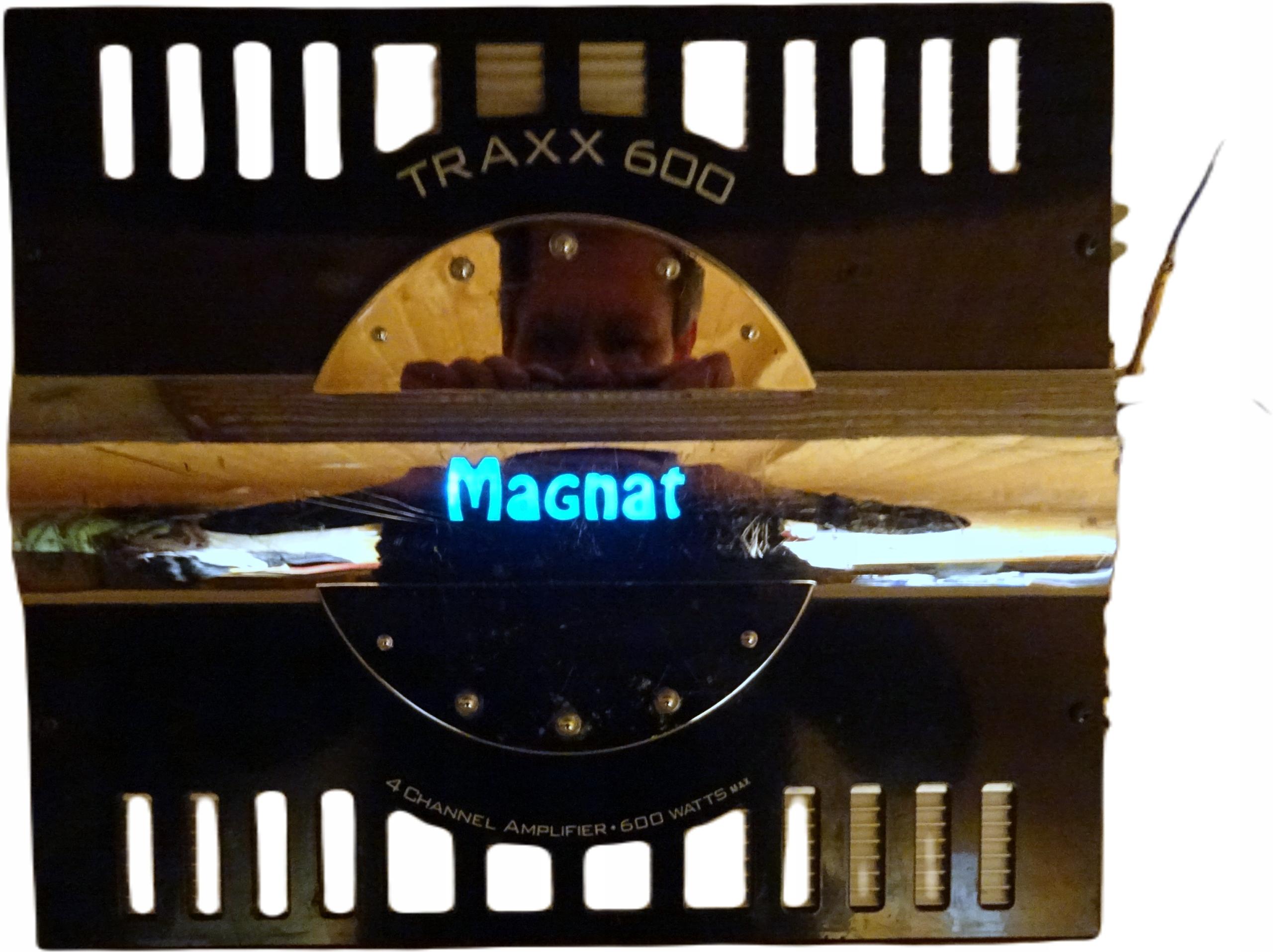 MAGNAT TRAXX-600 ПІДСИЛЮВАЧ 4 КАНАЛИ