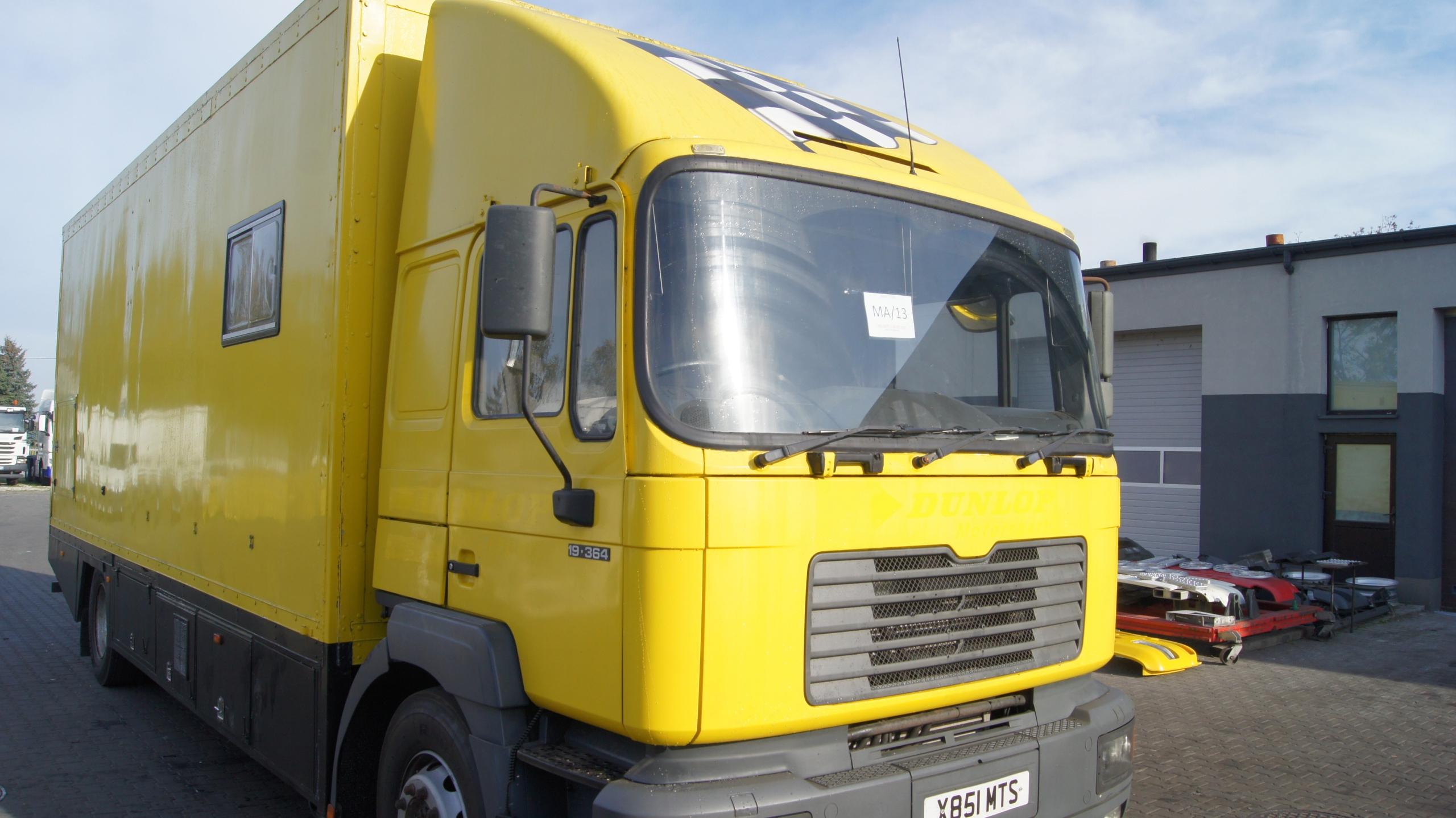 925146549820 - MAN F2000 кабина оригинал 145tys л. с. супер состояние