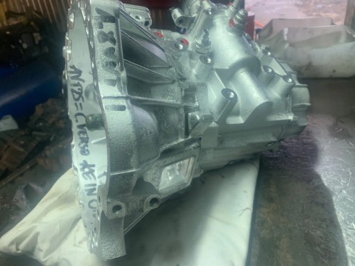 12-34439-01 - CITROEN C5 1.8 2.0 уплотнения клапанов