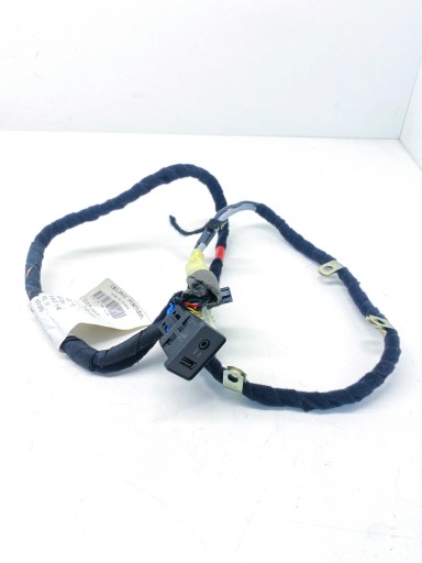 MASERATI GRANTURISMO S ПАНЕЛЬ USB AUX КАБЕЛЬ №82