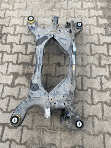 Maserati levante 3.0 d задний стержень