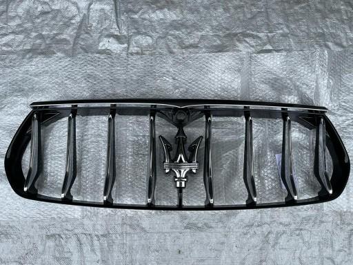 670041948 - Решітка MASERATI LEVANTE