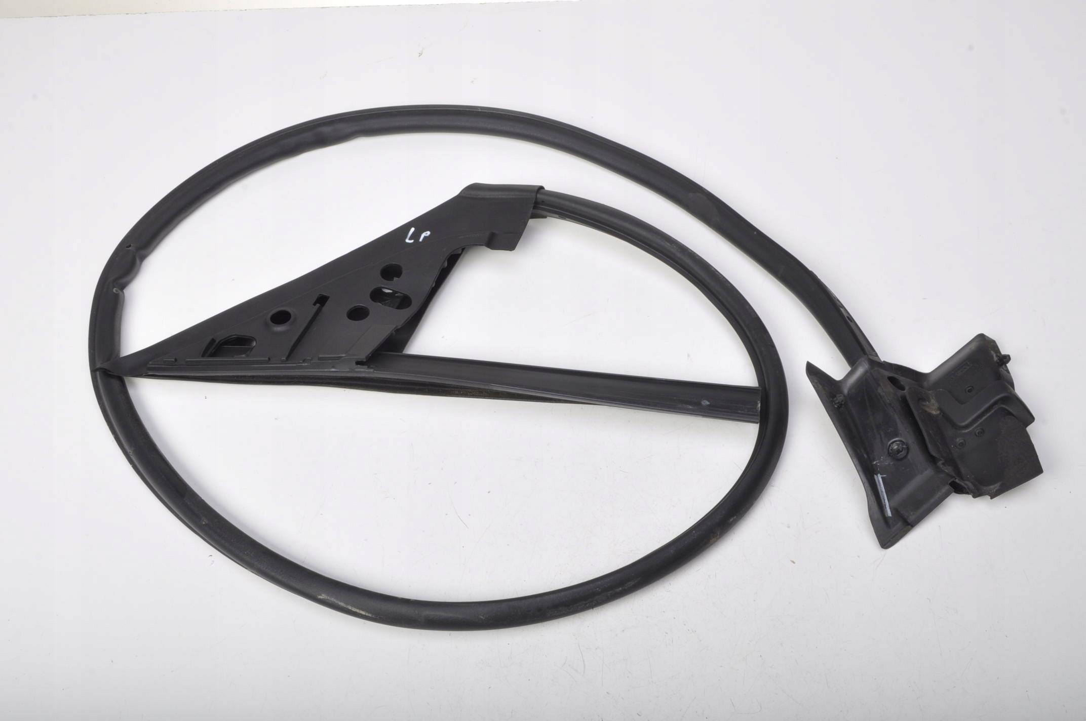 670032863 670033464 - MASERATI LEVANTE SQ4 УЩІЛЬНЕННЯ ДВЕРЕЙ ПЕРЕДНІЙ ЛІВИЙ