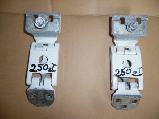 844009783R - МАСТЕР 3 10 - ПЕТЛЯ ДВЕРИ ЗАДНЯЯ ПРАВАЯ БЕЛАЯ НОВАЯ 270