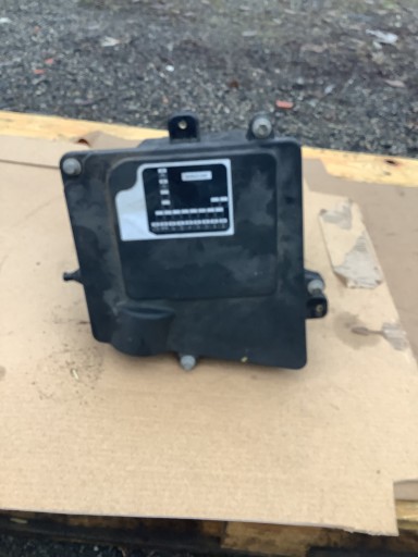 243137085R - MASTER 3 III 10- КОРПУС БЛОКУ ЗАПОБІЖНИКІВ