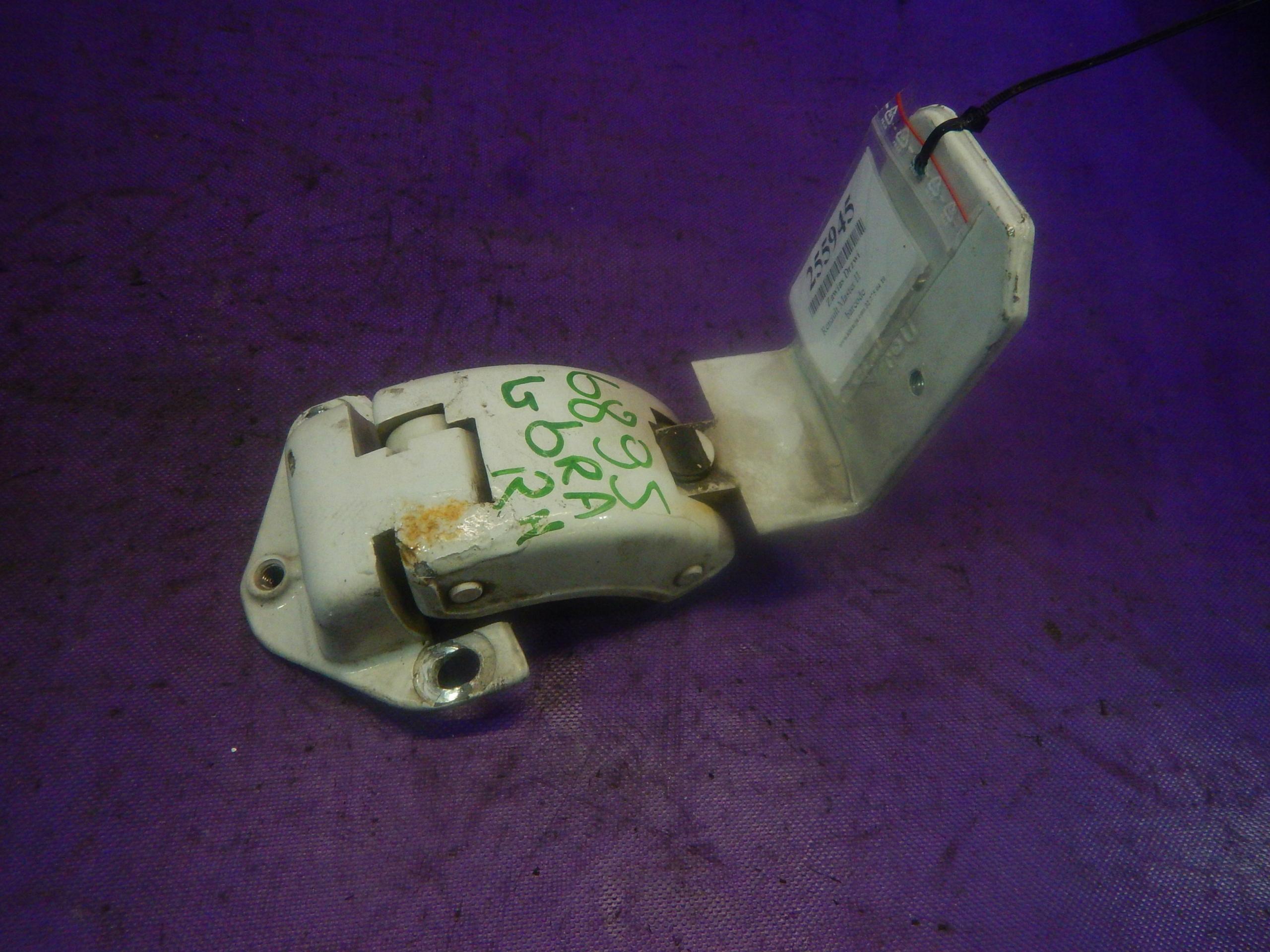 MASTER II 98-ДВЕРНАЯ ПЕТЛЯ ПРАВАЯ ЗАДНЯЯ ВЕРХНЯЯ ЗАДНЯЯ