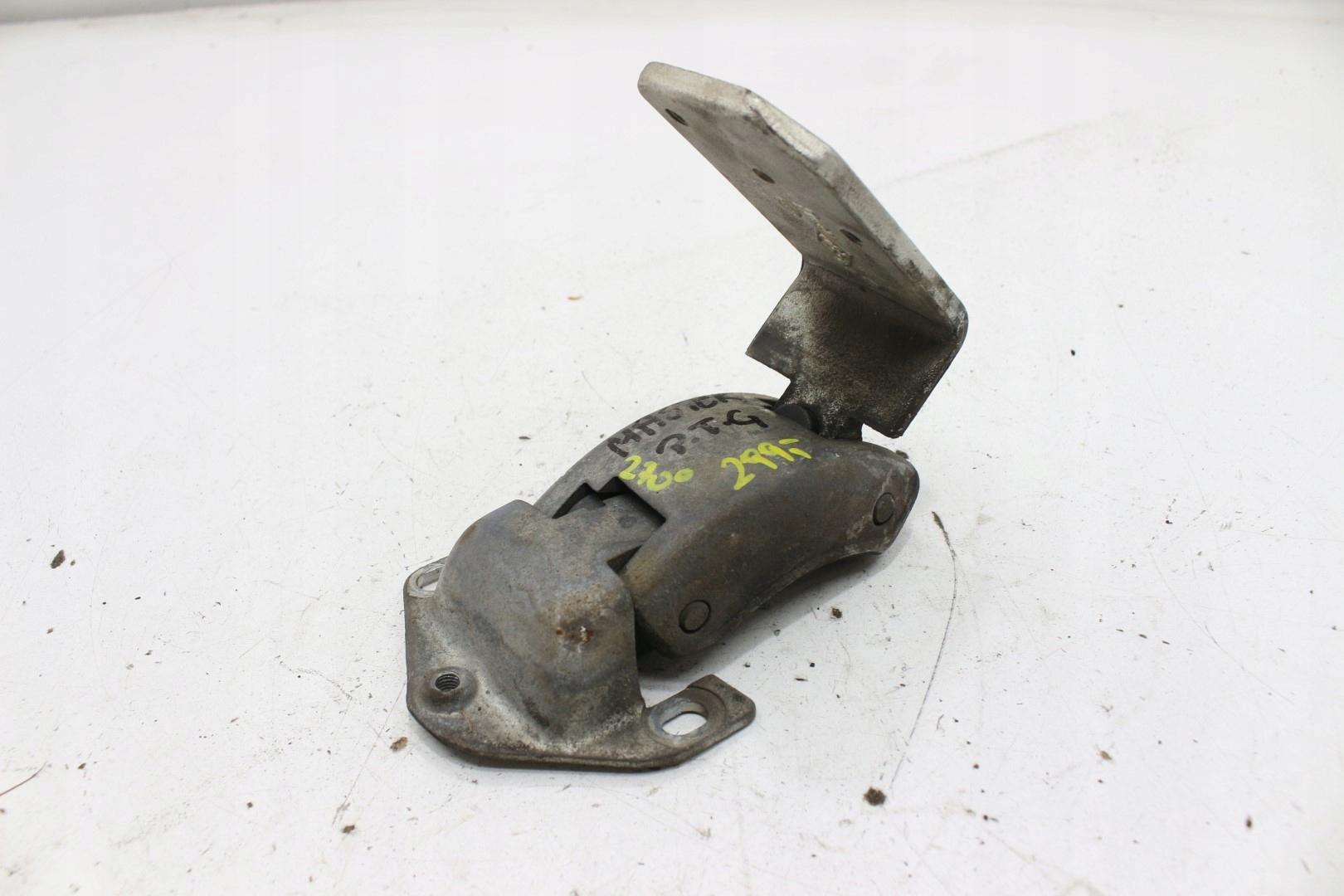 MASTER II LIFT ДВЕРНА ПЕТЛЯ ПРАВА ЗАДНЯ ВЕРХНЯ