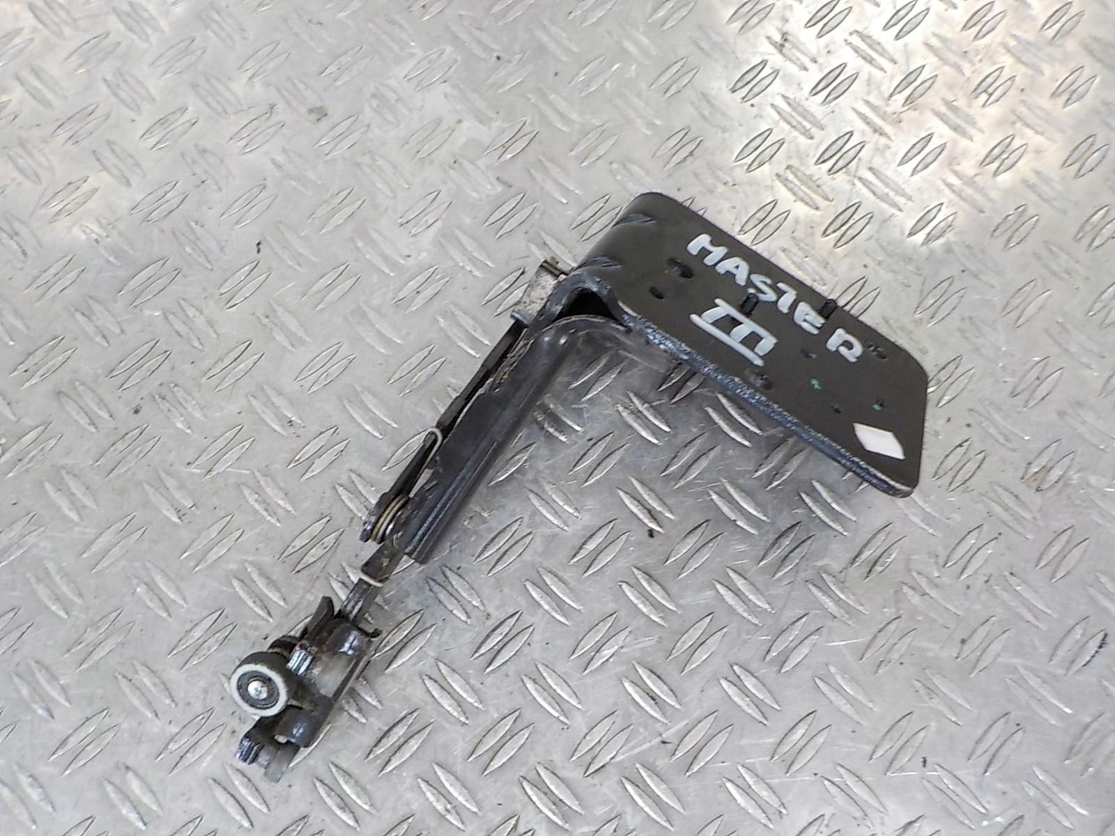 745961469 - МАСТЕР III 10-19 НИЖНИЙ РОЛИК ПРАВОЙ БОКОВОЙ ДВЕРИ