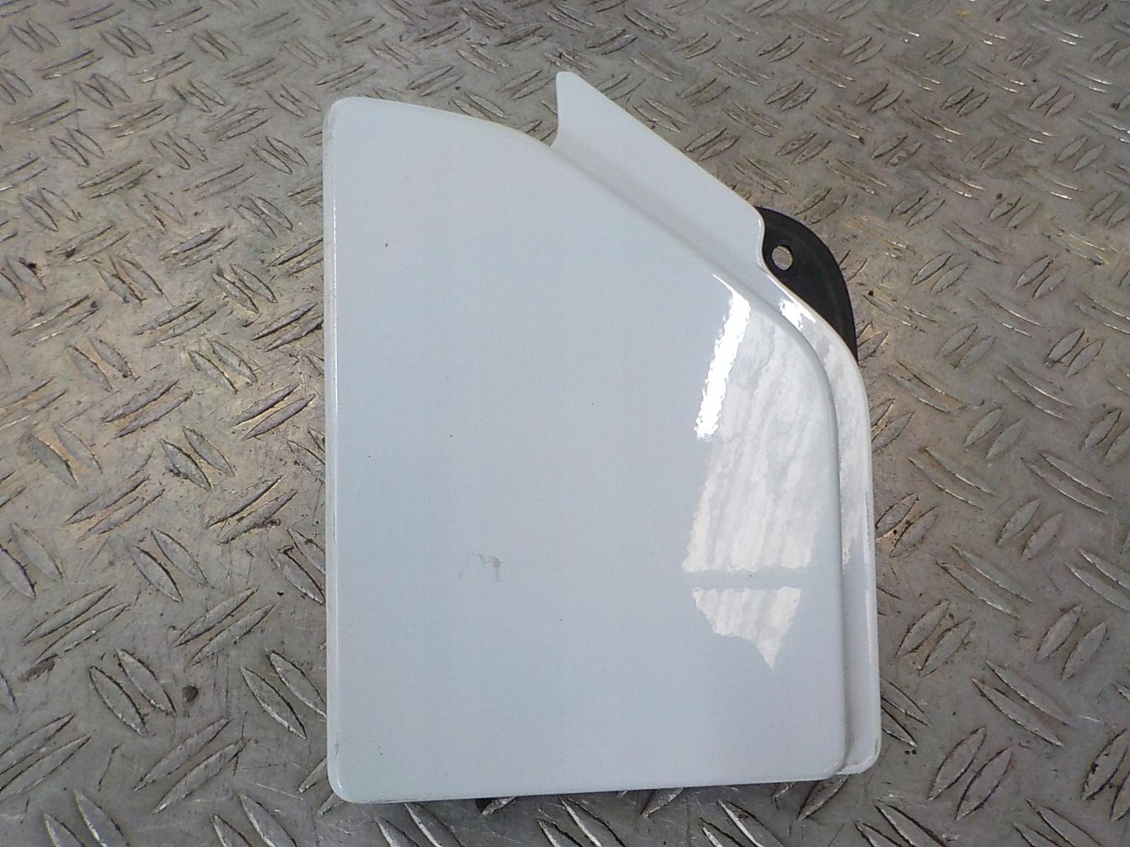 765M63121R - MASTER III 10-21 НАЛИВНА КРИШКА ADBLUE