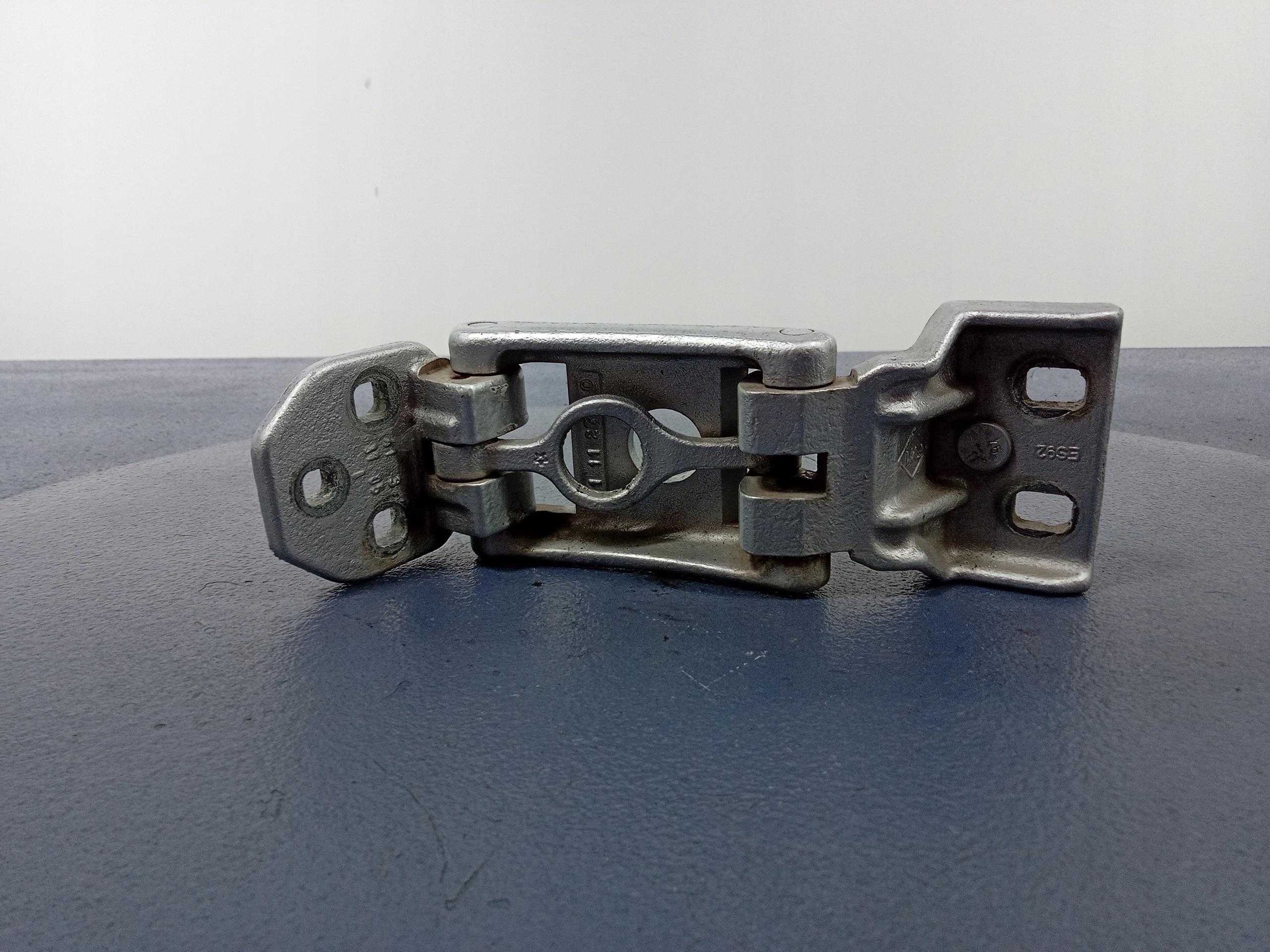 МАСТЕР III ШАРНИР РАСПАШНОЙ ДВЕРИ 844000014R