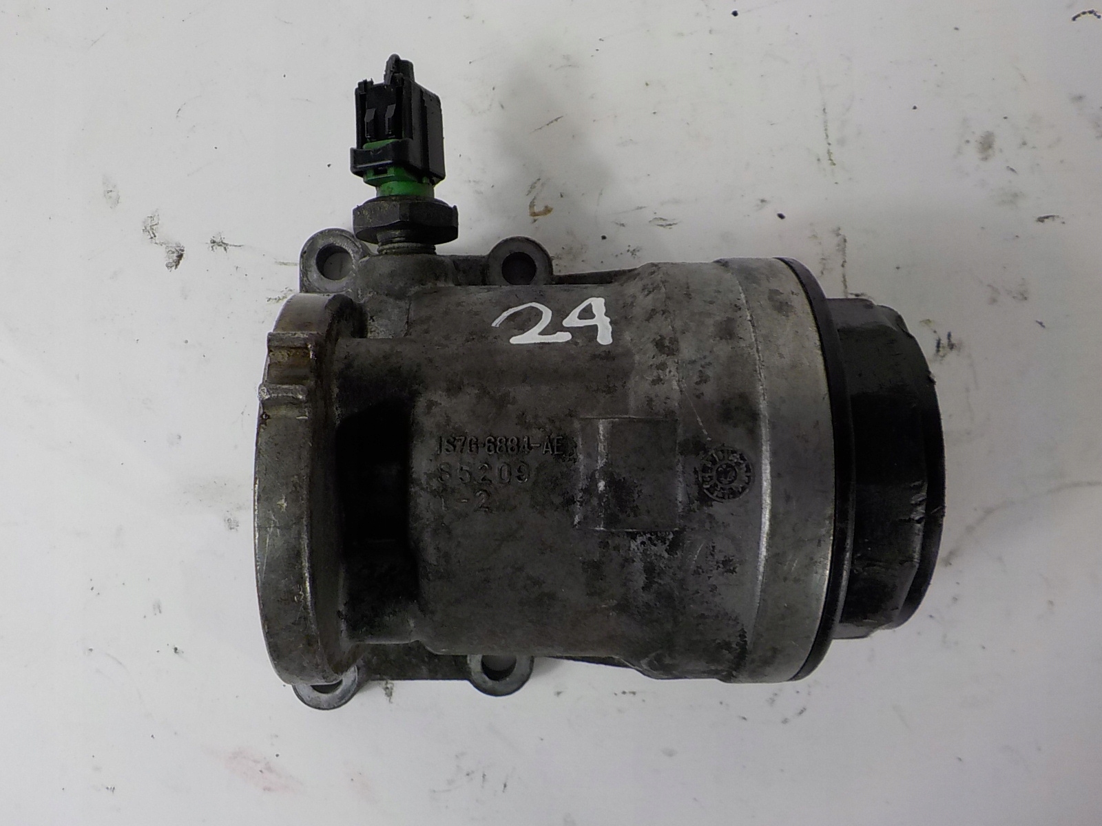 ОСНОВАНИЕ МАСЛЯНОГО ФИЛЬТРА MAZDA 2.3 T 1S7G6884AE