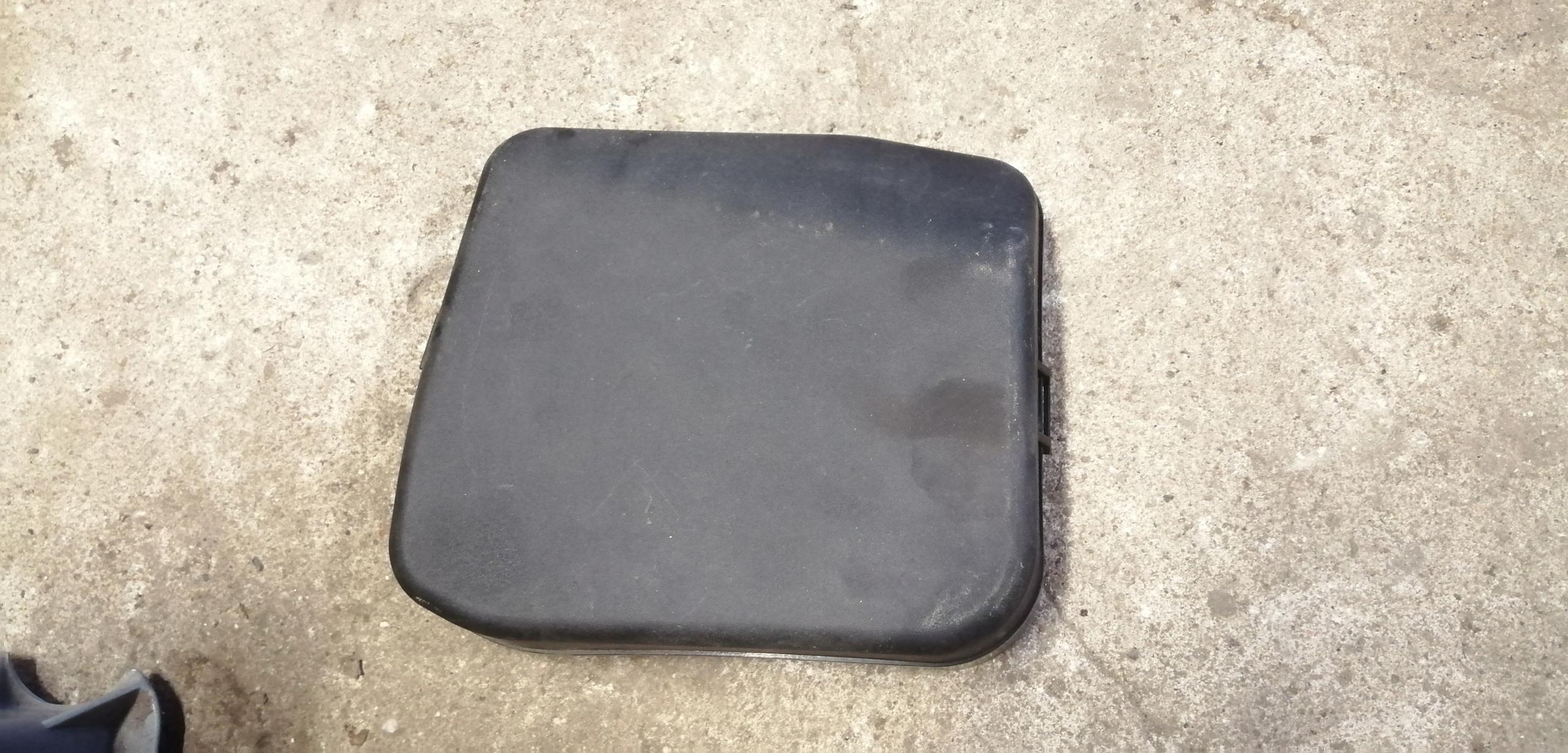 MAZDA 2 DJ 15-КРЫШКА БАНКИ D09W-6676Y