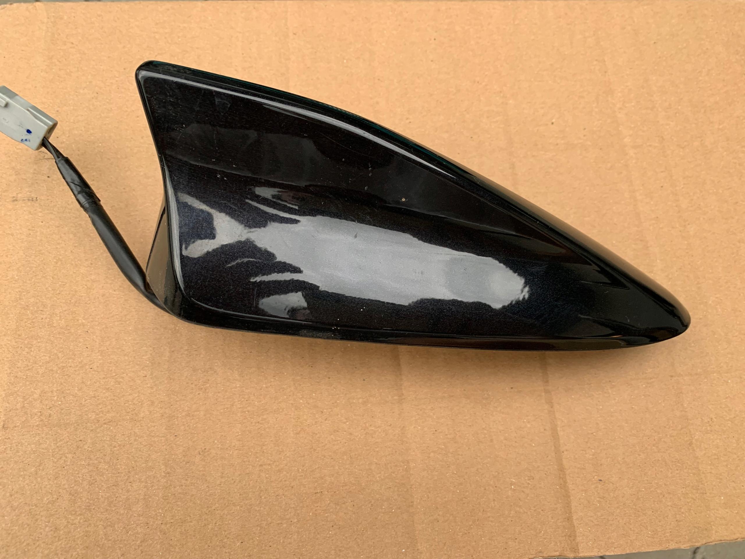 MAZDA 3 АНТЕНА ПЛАВНИК ДАХУ BJW166930A 2013-16