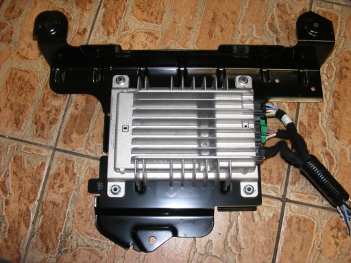 KA065 - MAZDA 3 BL УСИЛИТЕЛЬ BOSE 09 - 13R B44D66A20