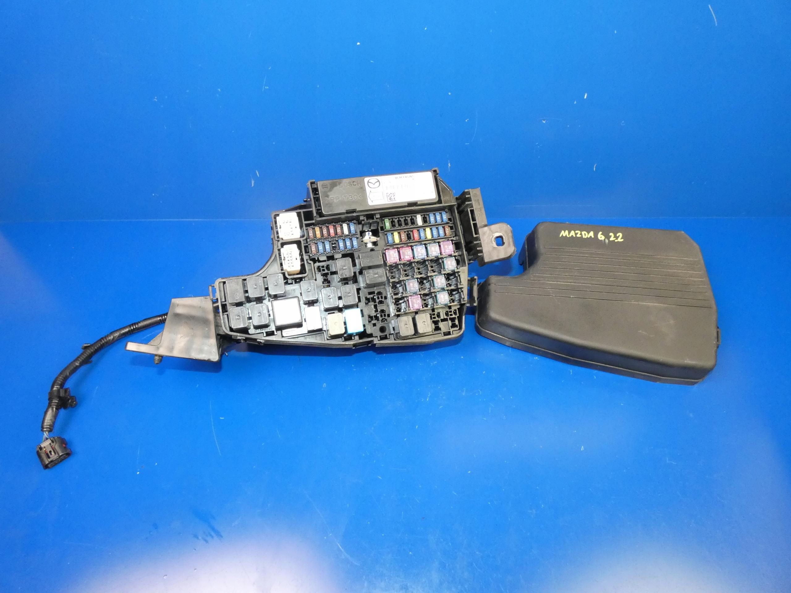 Kd45-675x0 - MAZDA 6 III GJ КОРОБКА МОДУЛЬ BCM CEM