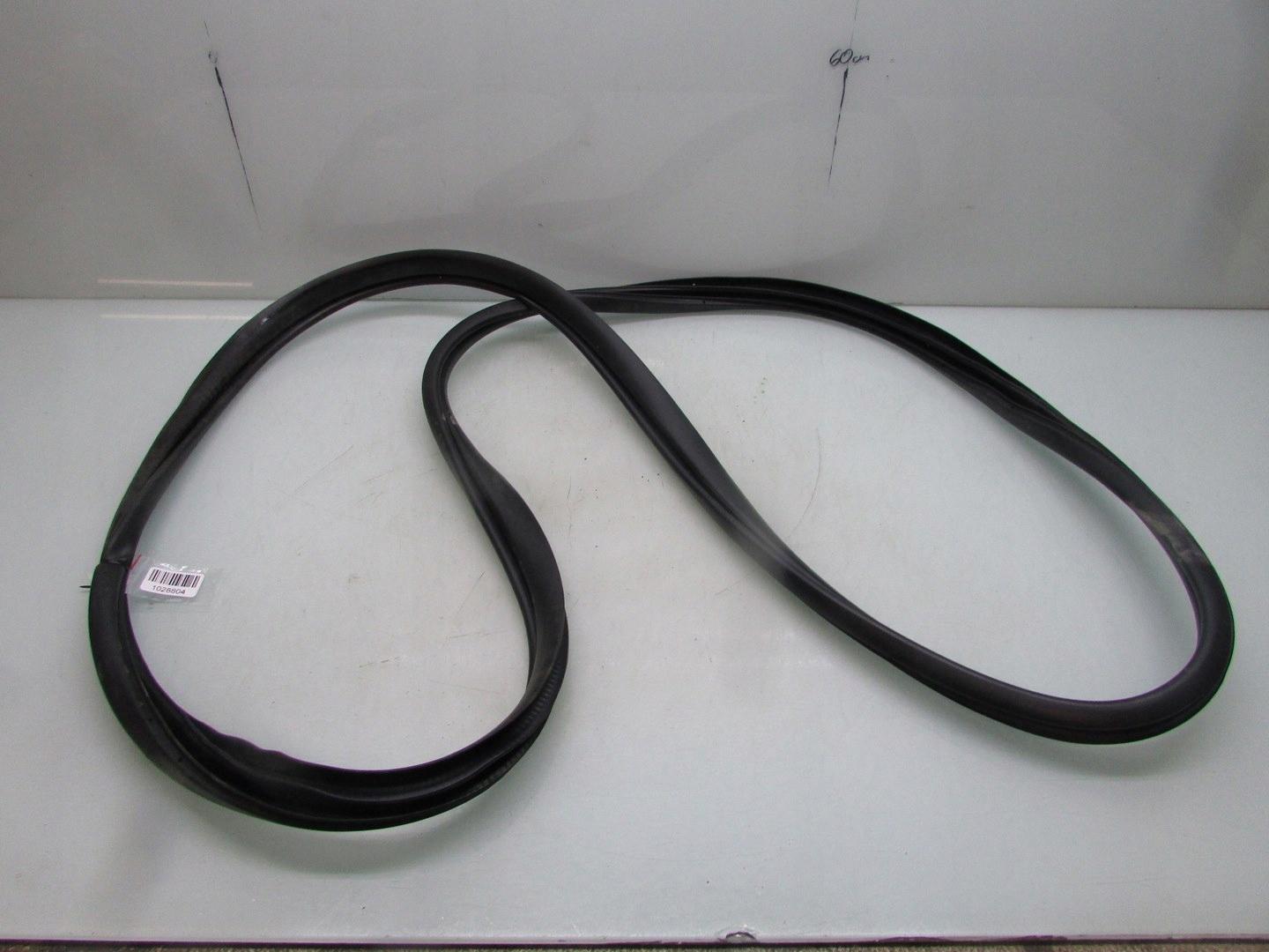 MAZDA CX - 30 20R ПРОКЛАДКА ДВЕРЕЙ ЛІВА ПЕРЕДНЯ ПЕРЕДНЯ