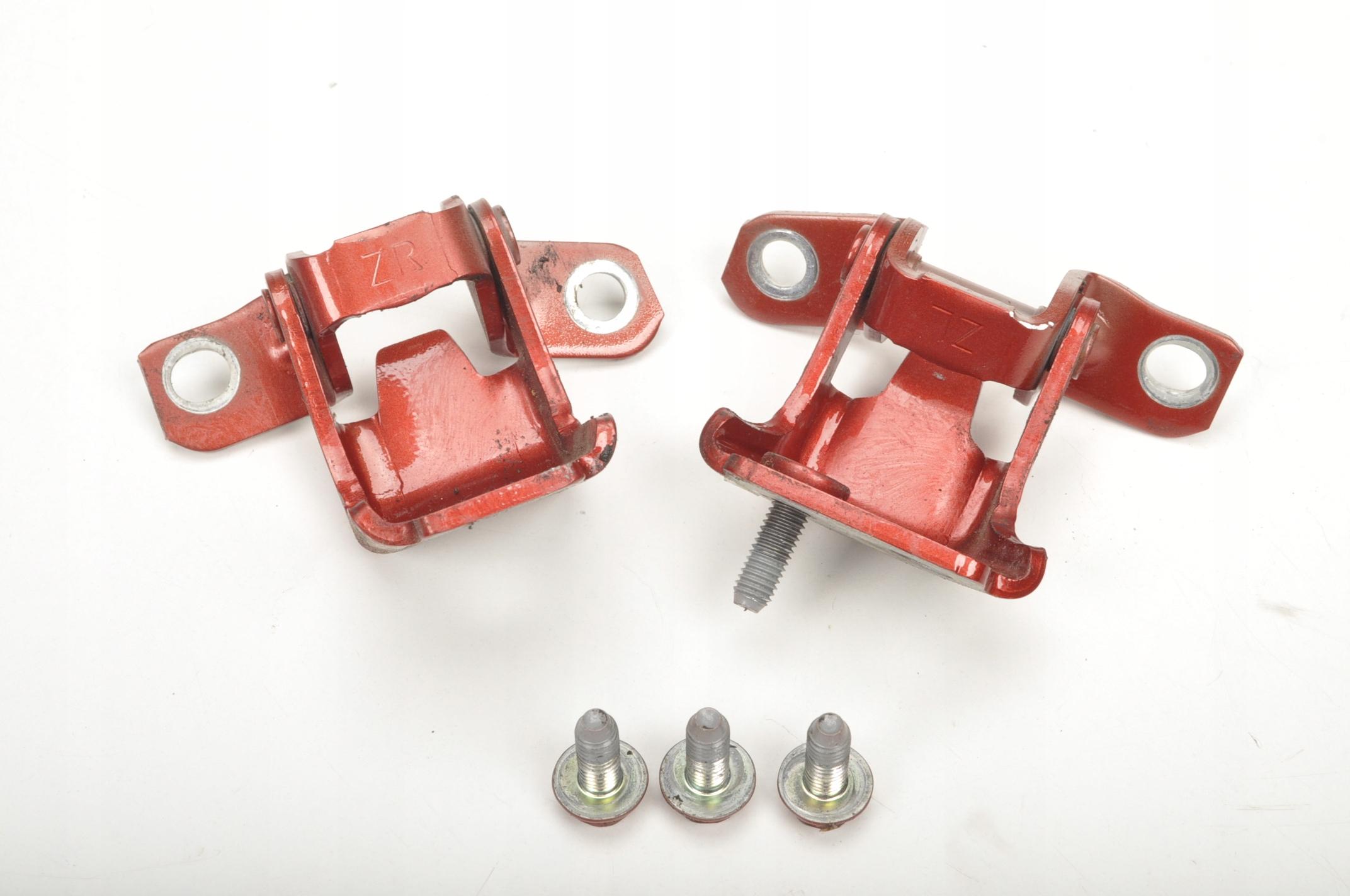 MAZDA CX - 30 ДВЕРНІ ПЕТЛІ ЛІВИЙ ЗАДНІЙ KMPLET