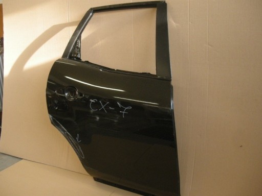 Mazda cx-7 двері прямо назад