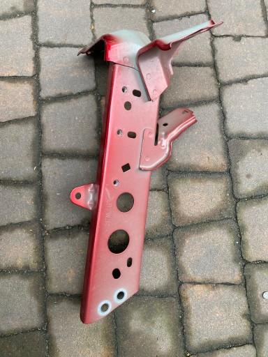 KB7W-R - MAZDA CX5 II 2019 кронштейн крыла передний правый