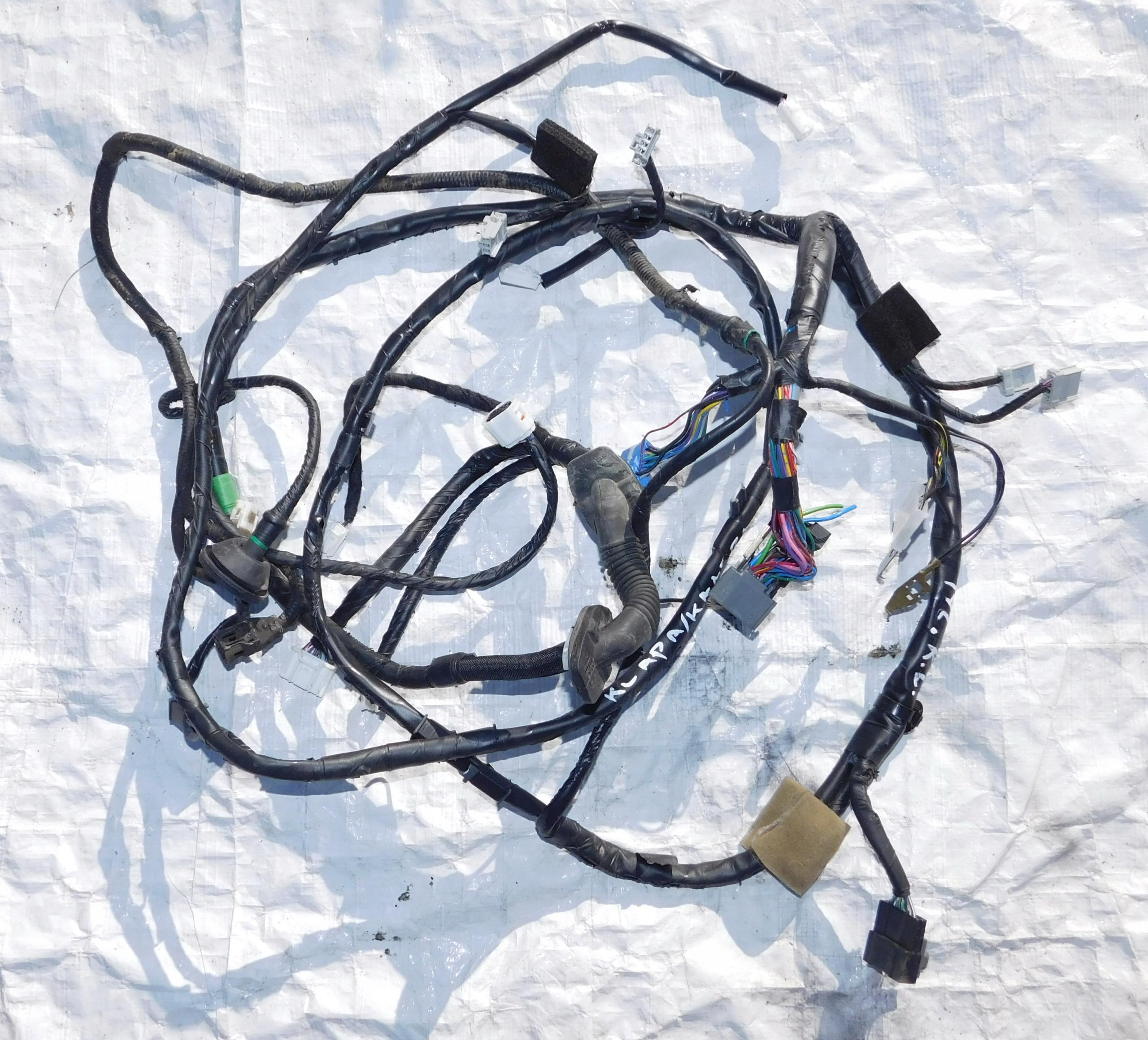 MAZDA CX5 LIFT 16R установка люка Камери заднього виду