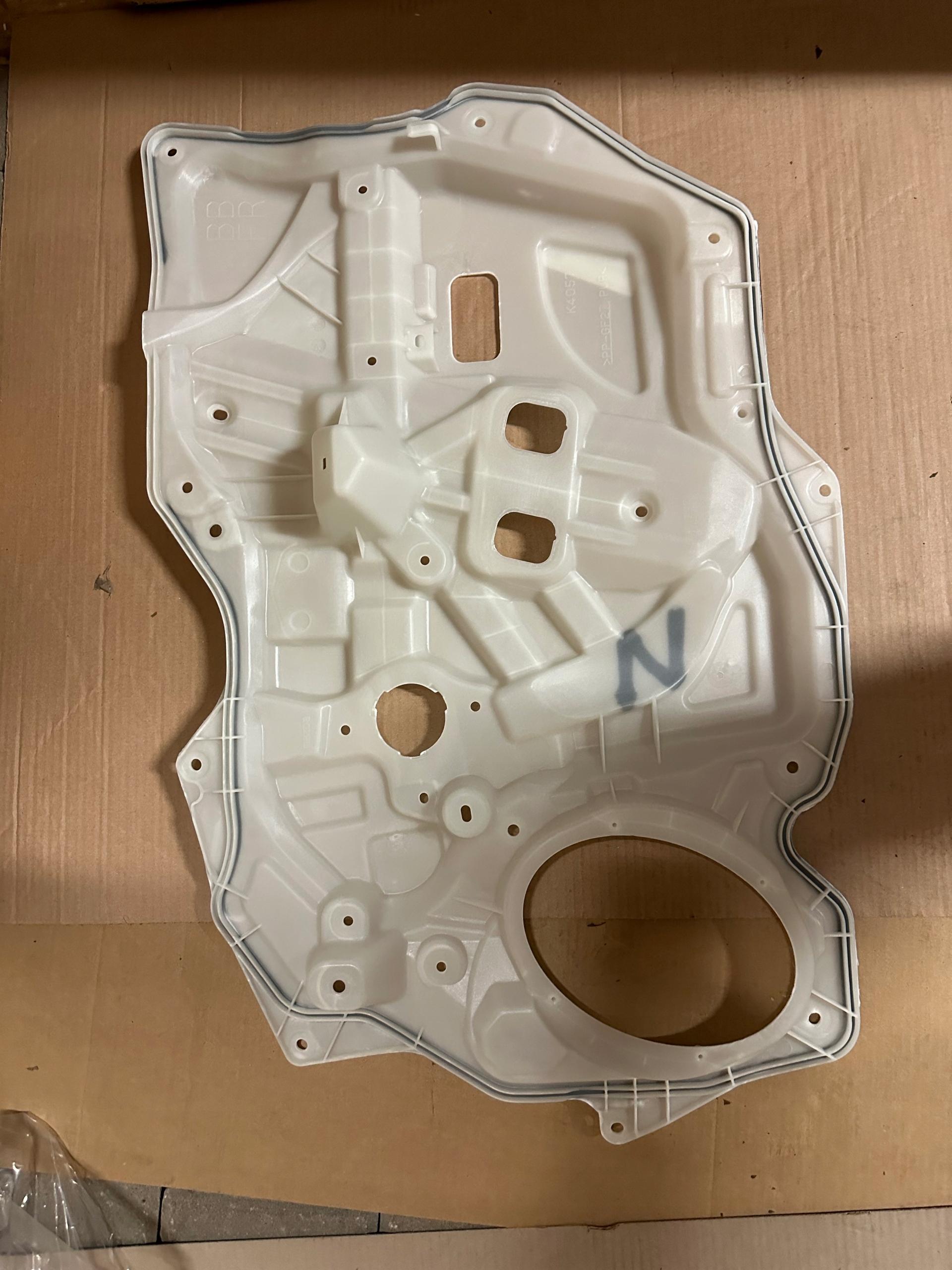 BBM45897XD - MAZDA (P), МОДУЛЬ ДВЕРИ НАПРАВЛЯЮЩАЯ BBM4-58-97XD