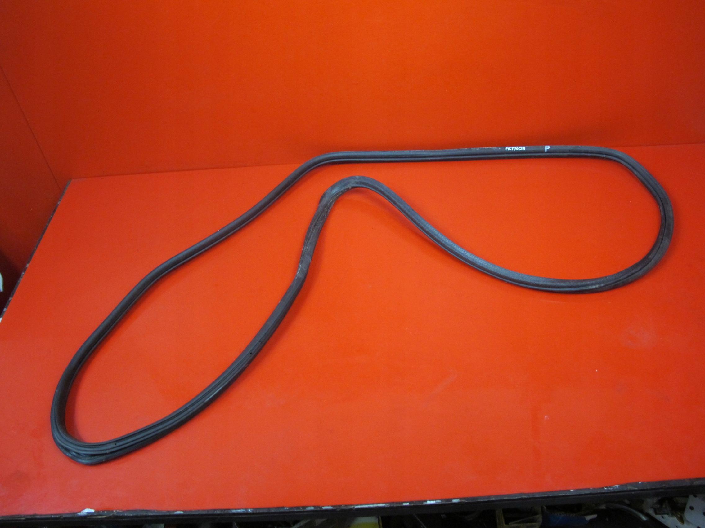 MB ACTROS MP4 DOOR SEAL RIGHT A9607210280