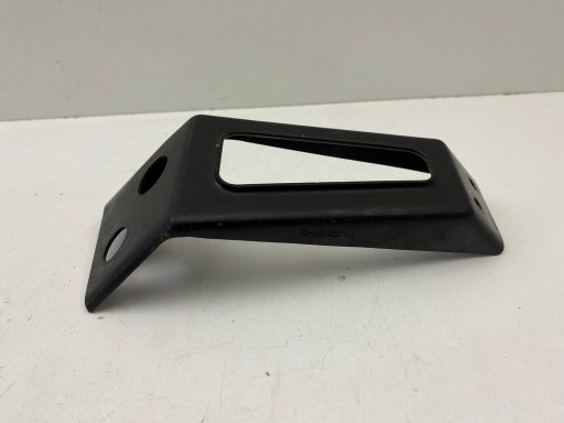11L0091CP - MCLAREN MP4 12C КРОНШТЕЙН КРОНШТЕЙН РАДИАТОРА