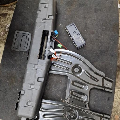 Механізм електричного клапана в 212 A2129009000