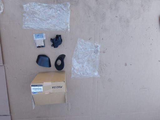 МЕХАНІЗМ СКЛАДАННЯ ПРАВОГО ДЗЕРКАЛА BAYO-69-15Z MAZDA 2 3 6 CX 2016-