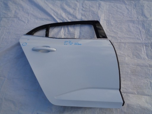 Megane iv прямая задняя дверь без стекла dv369