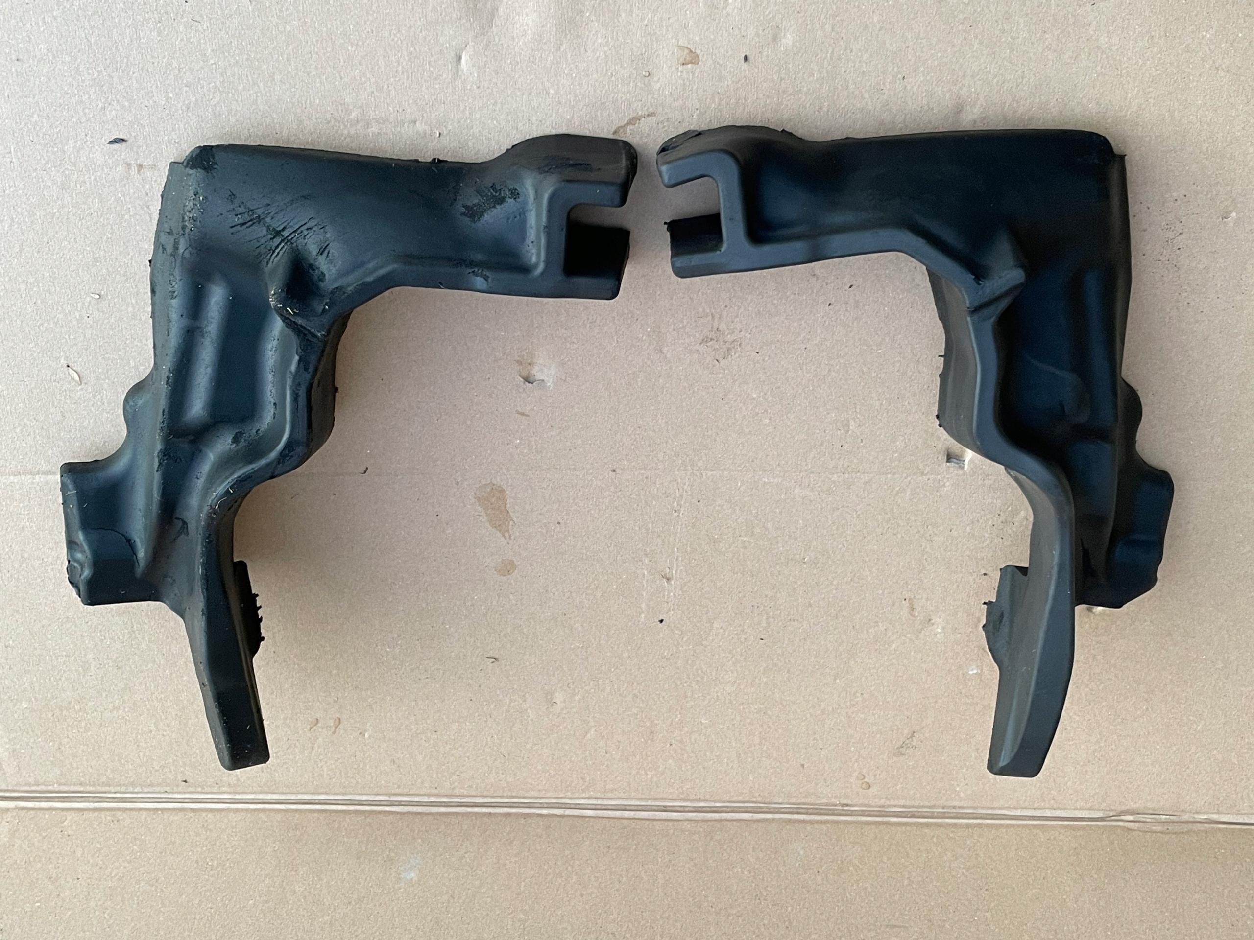 MEGANE IV ЗВУКОІЗОЛЯЦІЯ ПІНА ПІДШИВАЄ