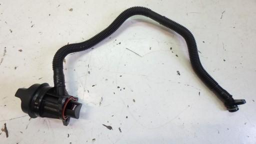 Мерседес 2.0 масло заливной колпачок A2600104900