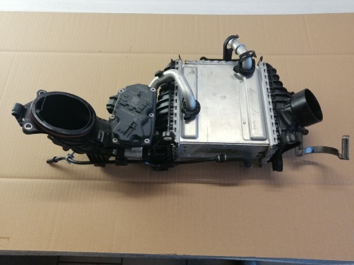 A6540101004 - MERCEDES 2.2 CDI 213 205 РАДИАТОР ИНТЕРКУЛЕРА