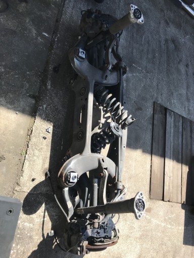 Mercedes w205 подвеска тележки завершена