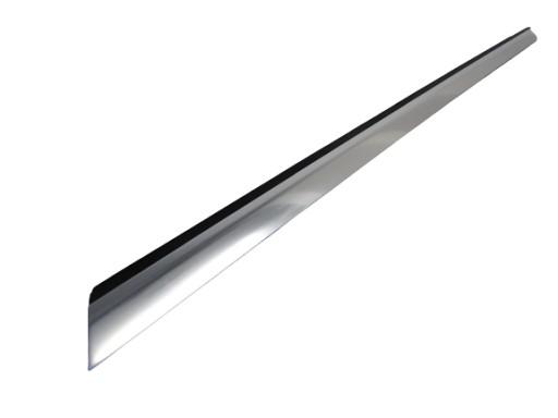 A1767250082 - MERCEDES A Class 176 W176 хромированная накладка передняя дверь