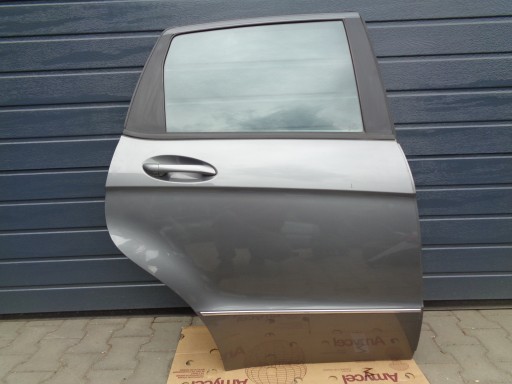 A1697301605 - Mercedes a class w169 08r правая дверь 787
