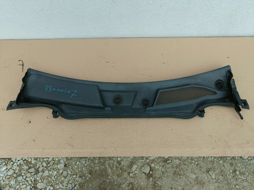 MERCEDES A-Class W176 облицювання кришки ом a1768300013