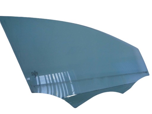 A1767250600 - MERCEDES A W176 176 лобовое стекло правый 2015