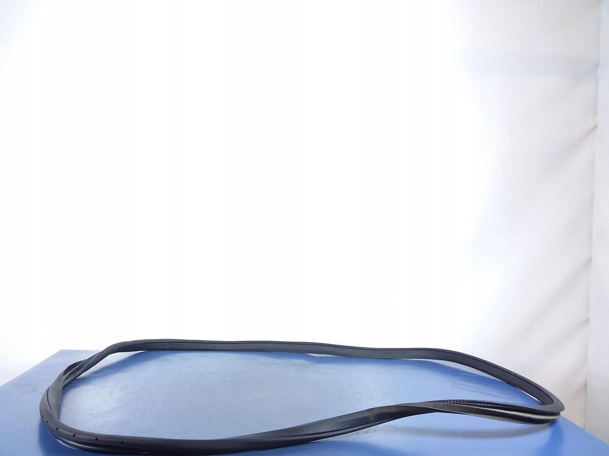 MERCEDES A W176 ущільнення передньої правої двері