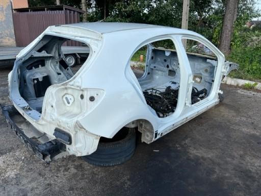 MERCEDES A45 AMG КУЗОВ W176 ЧВЕРТЬ КРИЛА ДАХ 14р