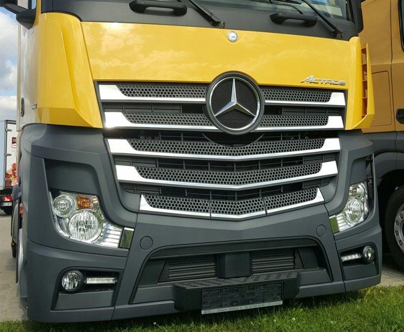 MERCEDES ACTROS MP4 с 2011 г. накладки на гриль сталь