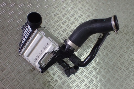 MERCEDES AMG GT R ИНТЕРКУЛЕР ПРАВЫЙ A1780901400