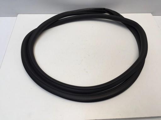 A2476920400 - MERCEDES B W247 2020 ущільнення дверей лівий задній