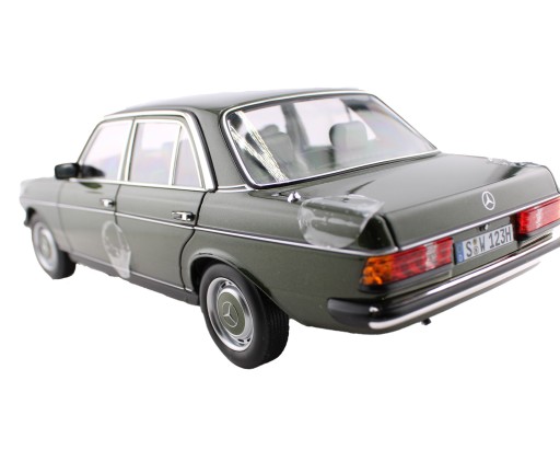 MERCEDES ствол W123 200 (1980-1985) модель 1: 18 темно-зеленый